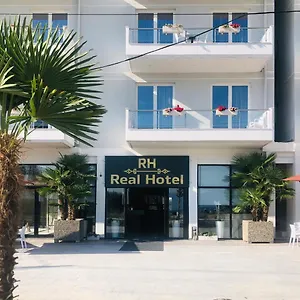 Real Hotel فلورا
