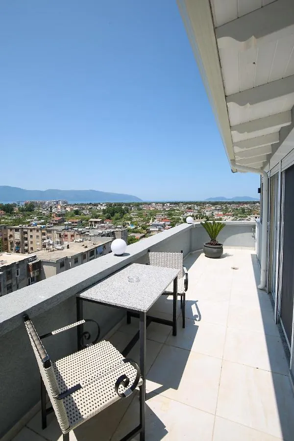 Queen Apartmets Vlorë 0*,