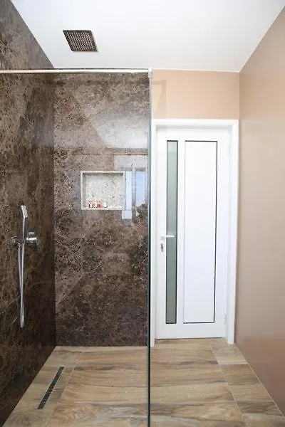 Queen Apartmets Vlorë