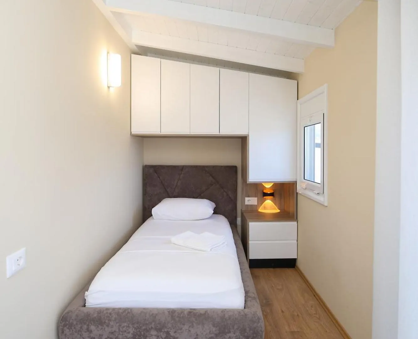 Queen Apartmets Vlorë Appartement